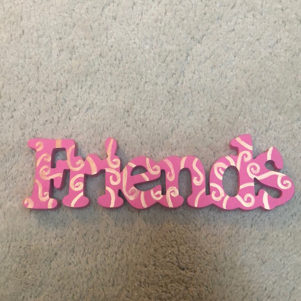 Friends sign